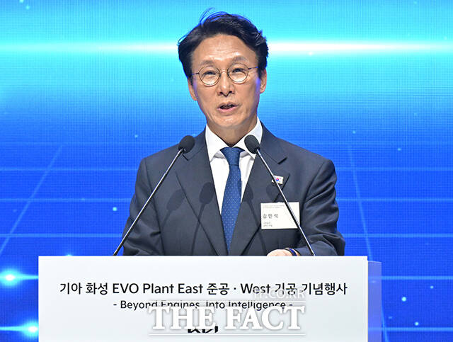 축사하는 김민석 국무총리.