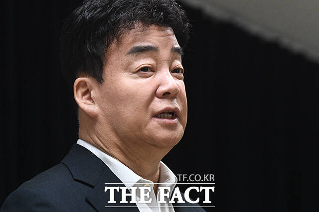 서울 강남경찰서는 지난달 말 더본코리아 법인과 실무자 2명을 식품표시광고법 위반 혐의로 불구속 송치했다. 하지만 백종원 대표는 직접 지시한 증거가 없다며 불송치한 것으로 나타났다. /서예원 기자