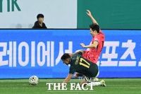  이강인 향한 거친 태클 [TF사진관]
