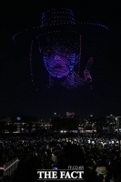  하늘에 나타난 '사자보이즈' [포토]