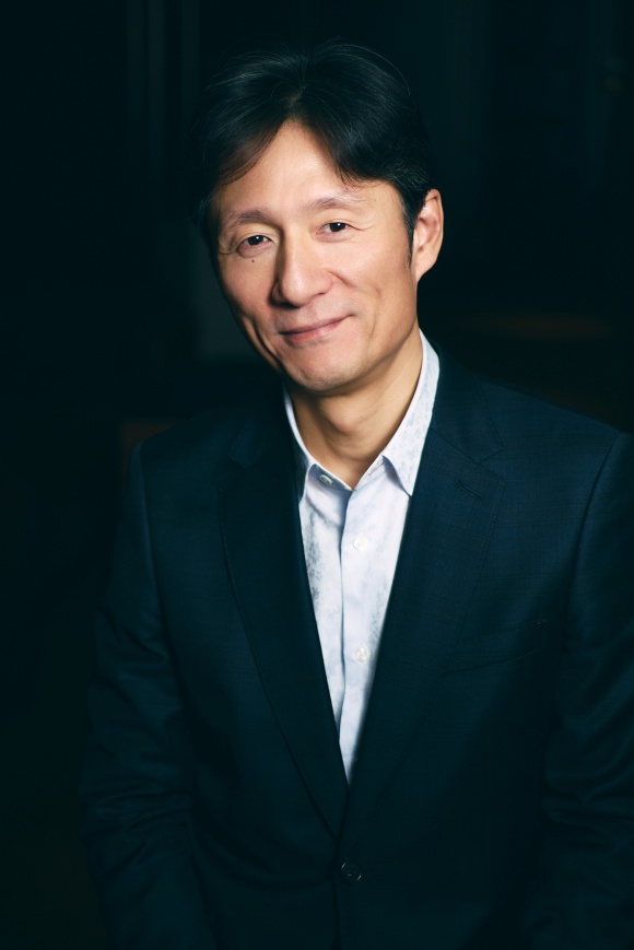 재일 한국인 이상일 감독이 영화 국보 개봉을 기념해 <더팩트>와 인터뷰를 진행했다. /㈜미디어캐슬