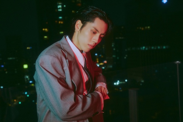 인피니트 장동우가 18일 솔로 미니 2집 'AWAKE'를 발매했다. 2019년 3월 첫 솔로 앨범 'BYE' 이후 6년 8개월 만의 신보다. /장동우