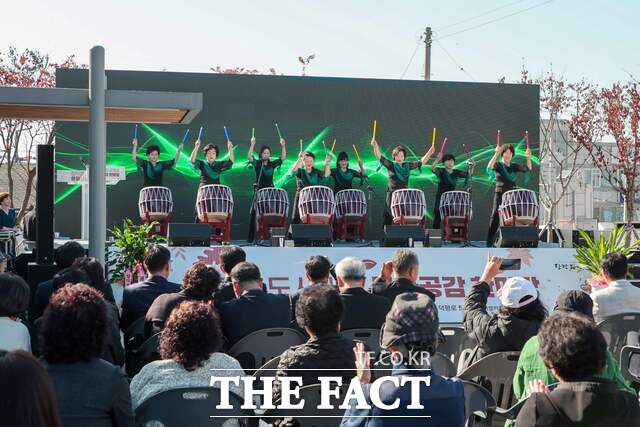 당진시는 15일 합덕읍 백쌀카페에서 ‘합덕 도시재생 문화 공감 한마당’ 행사를 개최했다. /당진시