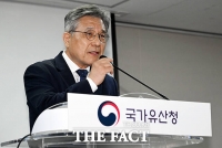  '종묘'앞 세운재정비촉진계획 관련 브리핑하는 허민 국가유산청장 [포토]