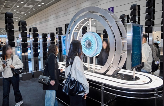 한국앤컴퍼니그룹은 지난 12~16일 서울 코엑스에서 열린 제24회 서울디자인페스티벌에 참가해 지속가능성과 미래 모빌리티 중심의 디자인 전략을 선보였다고 18일 밝혔다. /한국앤컴퍼니그룹