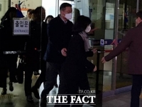  알고 샀나, 모르고 샀나…LG家 구연경·윤관 수상한 주식 거래 진실은