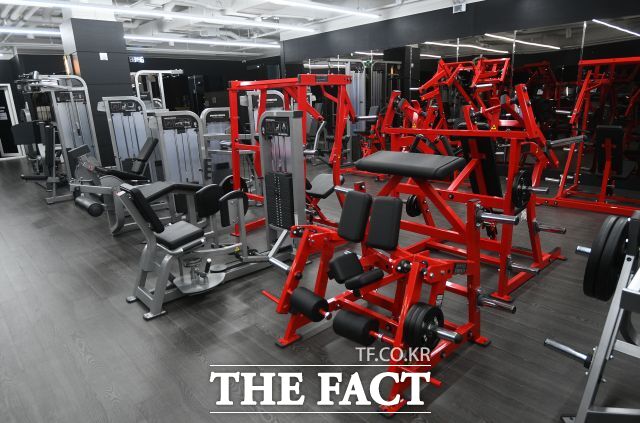 2018년 개정안이 통과되면서 카페와 트레이닝 센터, 일반 호프집 등에서도 공연권료를 납부해야 한다. 하지만 여전히 공연권에 대한 인식이 낮아 이를 둘러싼 크고 작은 갈등이 끊이지 않고 있다./더팩트DB