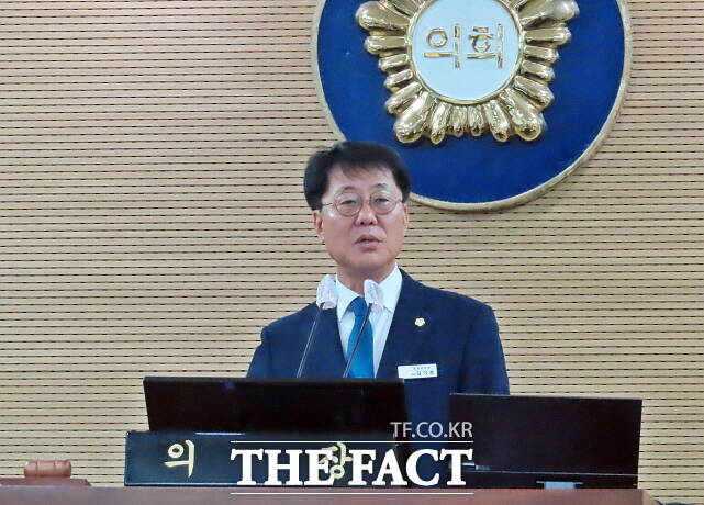 김기준 의장이 18일 청양군의회 제316회 제2차 정례회에서 개회사를 하고 있다. /김형중 기자