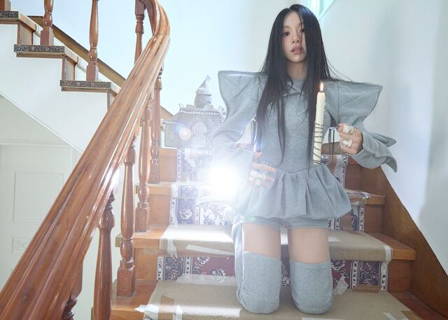 그룹 트와이스 채영이 피처링에 참여한 소코도모의 신곡 WAKE UP이 20일 오후 6시 발매된다./JYP엔터테인먼트