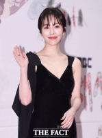  [TF초점] 한지민, 발전 없는 MC?…2년 연속 드러낸 '역량 부족'