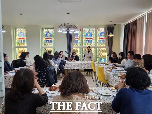 전남도교육청이 방과후전담실무사 역량강화 연수를 운영하고 있다. /전남도교육청