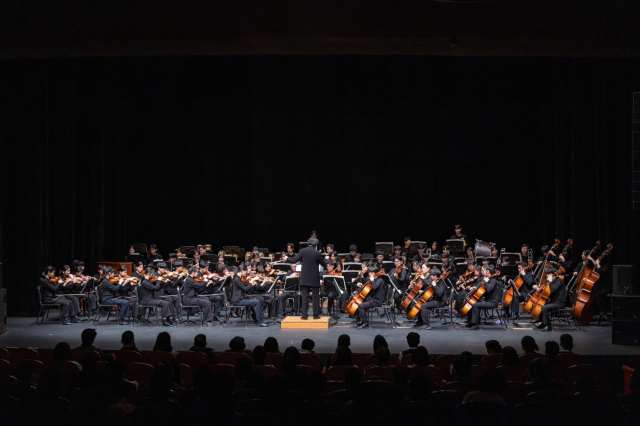 한국토요타자동차는 지난 23일 서울 종로구 세종문화회관에서 자사가 후원하고 세종문화회관이 주최한 2025 누구나 꿈나무오케스트라 정기 연주회를 개최했다고 24일 밝혔다. /한국토요타자동차