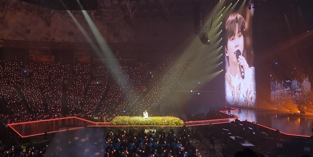 주말 사흘간 KSPODME에서 펼쳐진 임영웅 서울콘서트, 관객들의 뜨거운 열기 못지 않게 팬라이트, 응원봉의 변신과 레이저와 스크커린 미디어를 활용한 몰입형 공연은 환상적으로 빛이 났다. /영웅시대 팬블로그