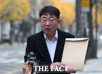  유튜버 신혜식 2차 경찰 조사…