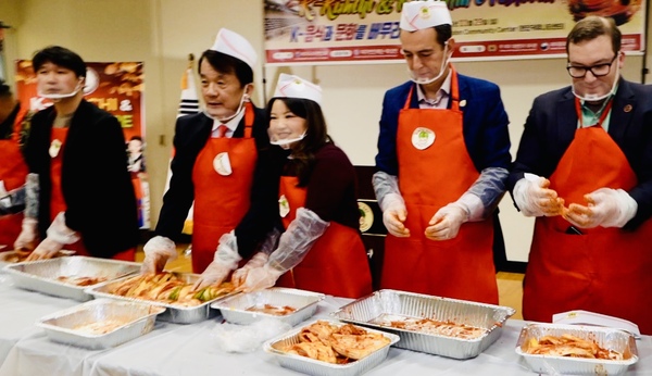 CJ제일제당은 미국 버지니아주에서 열린 김치의 날 행사에 자사 비비고 제품들을 후원했다. /CJ제일제당