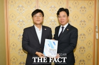  변광용 거제시장, 외국인 노동자 쿼터 축소 등 노동부에 건의