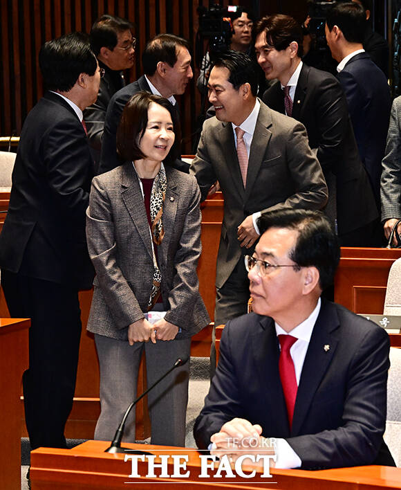 송언석 국민의힘 원내대표가 27일 오전 서울 여의도 국회에서 열린 의원총회에 참석해 모두발언을 하고 있다. /국회=배정한 기자