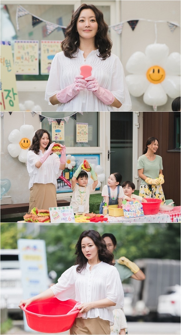 배우 김희선이 활약하는 다음생은 없으니까는 매주 월, 화요일 밤 10시 방송한다. /TV조선