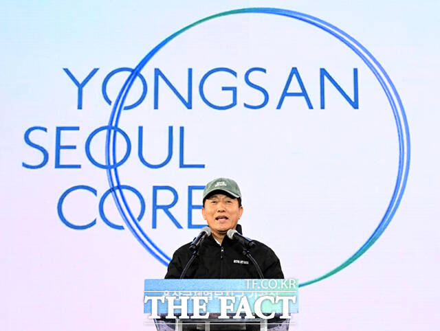 오세훈 서울시장이 27일 오후 서울 용산구 정비창 내 야외 행사장에서 열린 용산국제업무지구 도시개발사업 기공식에서 비전 발표를 하고 있다. /이새롬 기자