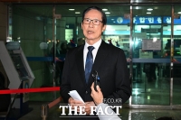  '허위서명 강요' 송영무 전 국방부 장관 '2심도 무죄' [TF사진관]