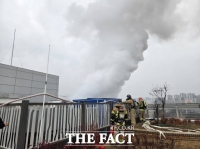 KT&G 세종타워 화재, 40분 만에 진화…300명 대피 소동