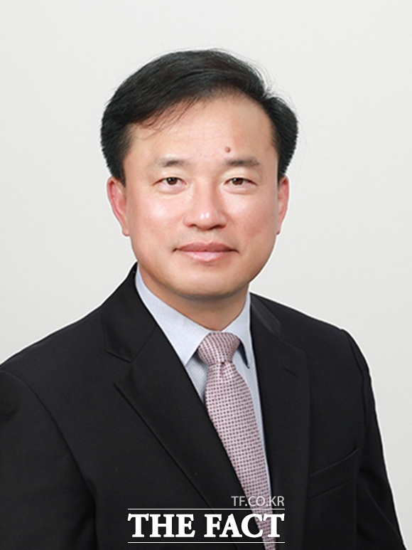 이재명 대통령은 28일 방송미디어통신위원회 위원장 후보자로 김종철(사진) 연세대 법학전문대학원 교수를 지명했다. /대통령실