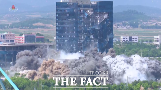 이제훈 북한대학원대학교 겸임교수는 28일 서울 코리아나호텔에서 열린 ‘평화공존·공동성장의 한반도 실현 방안’ 라운드테이블에서 북한의 남북공동연락사무소 폭파를 언급하며