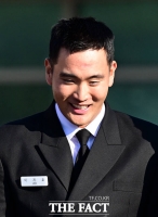  이재용 회장 장남 이지호 '신임 장교의 미소' [포토]