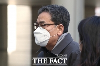  검찰, '50억 클럽' 곽상도 징역 3년·아들 9년 구형