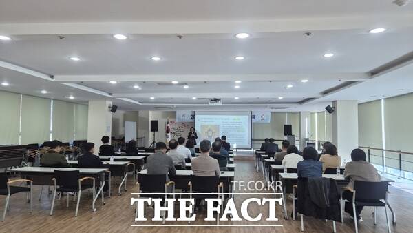 지난달 28일 진행된 금산군 고위직 대상 4대 폭력예방교육 모습. /금산군