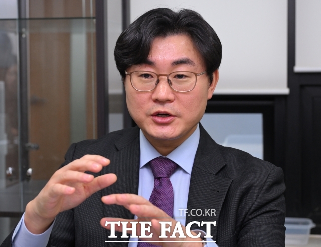 이영현 법무법인 이래 변호사는 지난달 28일 오후 서울 서초구 사무실에서 