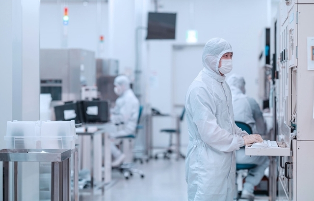 SK에코플랜트가 SK머티리얼즈 산하 4개 소재 자회사인 SK트리켐, SK레조낙, SK머티리얼즈제이엔씨, SK머티리얼즈퍼포먼스를 자회사로 편입한다. 사진은 자회사로 편입이 완료된 SK머티리얼즈퍼포먼스 포토소재 사업 연구실 전경. /SK에코플랜트