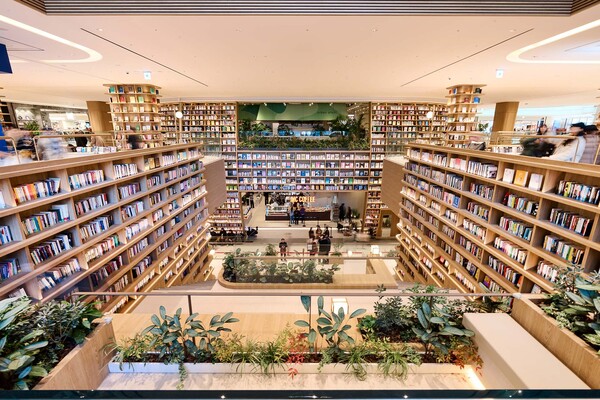 신세계프라퍼티가 오는 5일 경기도 파주 운정신도시에 스타필드 빌리지 운정을 정식 오픈한다. /신세계프라퍼티