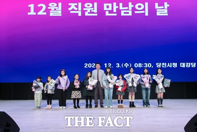 당진시는 3일 시청 대강당에서 제6회 지방세 홍보 포스터 공모전 시상식을 개최했다. /당진시