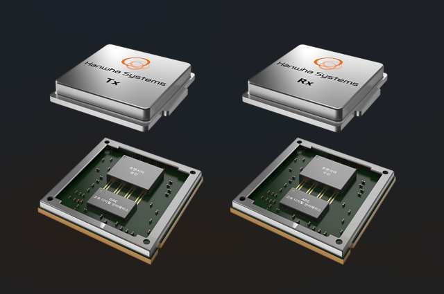 한화시스템은 최근 국방기술진흥연구소와 (초)소형 위성용 다채널 빔포밍 시스템을 위한 트랜시버 우주반도체 기술 과제를 협약했다. 한화시스템이 개발할 트랜시버 우주반도체의 예상 분해도 형상. /한화시스템