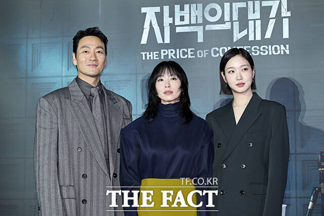 배우 박해수와 전도연, 김고은(왼쪽부터)이 넷플릭스 새 시리즈 자백의 대가에 출연해 호흡을 맞춘다. /서예원 기자