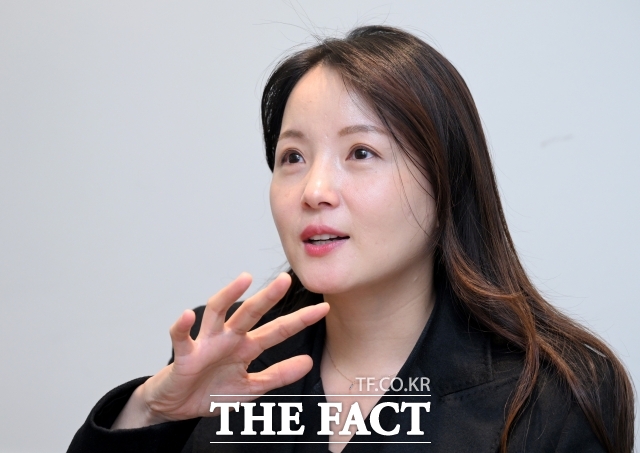 20여 년 전 한국에 들어온 정서윤 유니피벗 대표는 사회가 무의식적으로 부여하는 한국인과 탈북민의 경계, 탈북민에게 마이크가 쉽게 주어지지 않는 구조적 현실에 대해 탈북민을 바라보는 사회적 프레임을 근본적으로 바꿔야 한다고 설명했다. /이새롬 기자