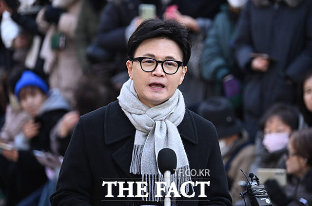 한동훈 전 국민의힘 대표가 3일 오후 서울 여의도 국회에서 기자회견을 열고 발언하고 있다. /국회=박헌우 기자