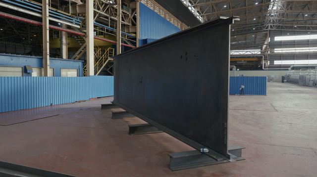 동국제강은 자사 대형 용접형강 디-메가빔이 업계 최초로 한국강구조학회 구조성능평가에서 구조안정성을 인정받아 기술인증서를 취득했다고 4일 밝혔다. /동국제강