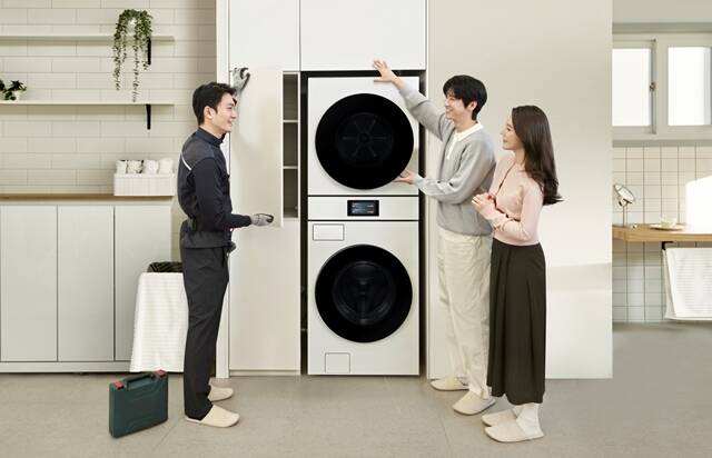 삼성전자가 오는 5일부터 기존 가구장 철거부터 시공, 제품 설치까지 한 번에 제공하는 삼성 인테리어핏 설치서비스를 운영한다. /삼성전자