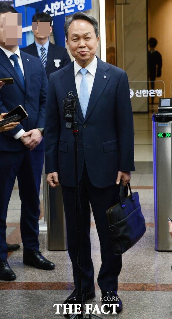 진 회장은 내년 가장 큰 어젠다가 '자본시장'이 될 것이라고 밝혔다. /김태환 기자