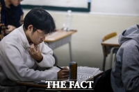  '불수능'에 만점자 5명…국어·영어가 당락 가를 듯