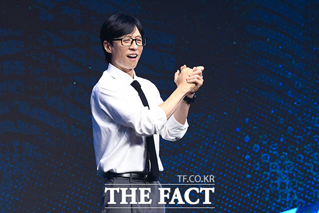 방송인 유재석 등이 소속된 소속사 안테나가 최근 악성 댓글이 다수 확인되고 있다며 법률적 조치를 취할 예정이라고 밝혔다. /서예원 기자