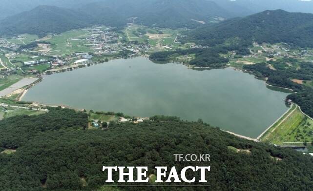 공주 계룡저수지 전경 /공주시