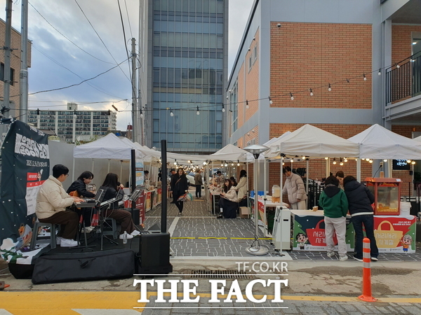 2025년 마을공동체 성과 한마당 행사 모습. /대전 중구