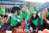  세종시, 겨울철 폭설 대비 제설용 모래주머니 제작 구슬땀