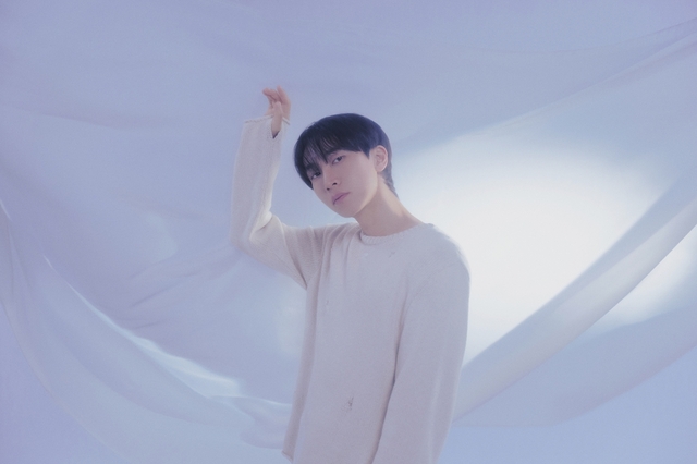 서은광이 지난 4일 첫 정규 앨범 'UNFOLD'를 발매했다. 그는 이 앨범을