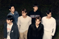  엑소, 신규 트레일러 공개…앨범명 'REVERXE'