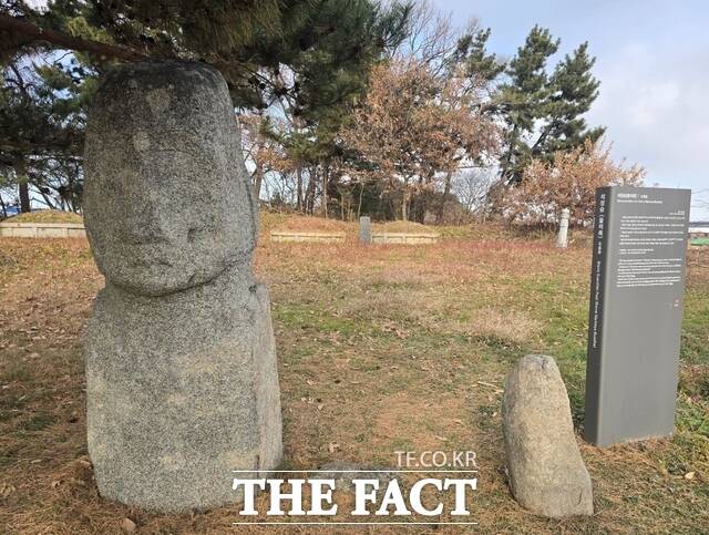 당진시 신평면 운정리 석장승(돌미륵) /당진시