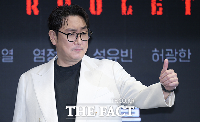 배우 조진웅이 소년범이었다는 과거가 공개된 가운데 소년원에 안 가본 청춘도 있냐며 그를 두둔하는 옹호론이 등장했다. /더팩트 DB